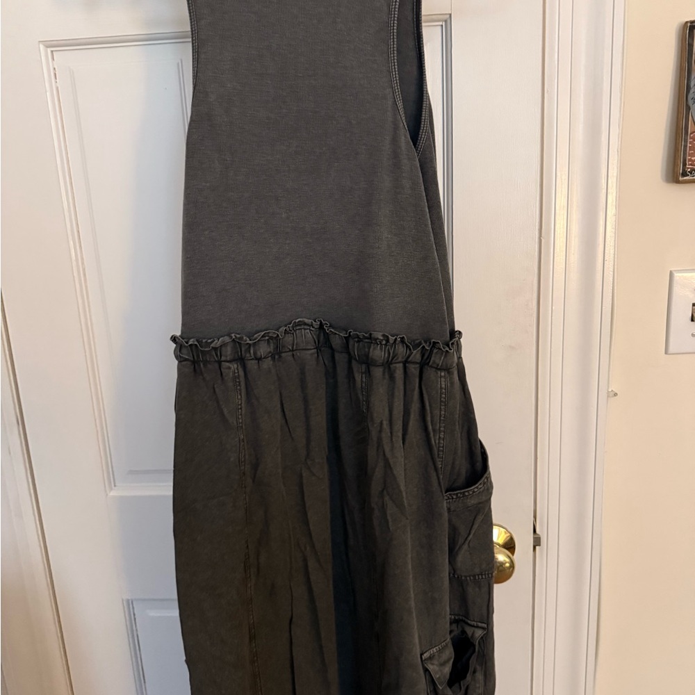Daily Practice Be Bold Twofer Feminine Minimalist Cargo Tank Dress - Picture 8 of 10